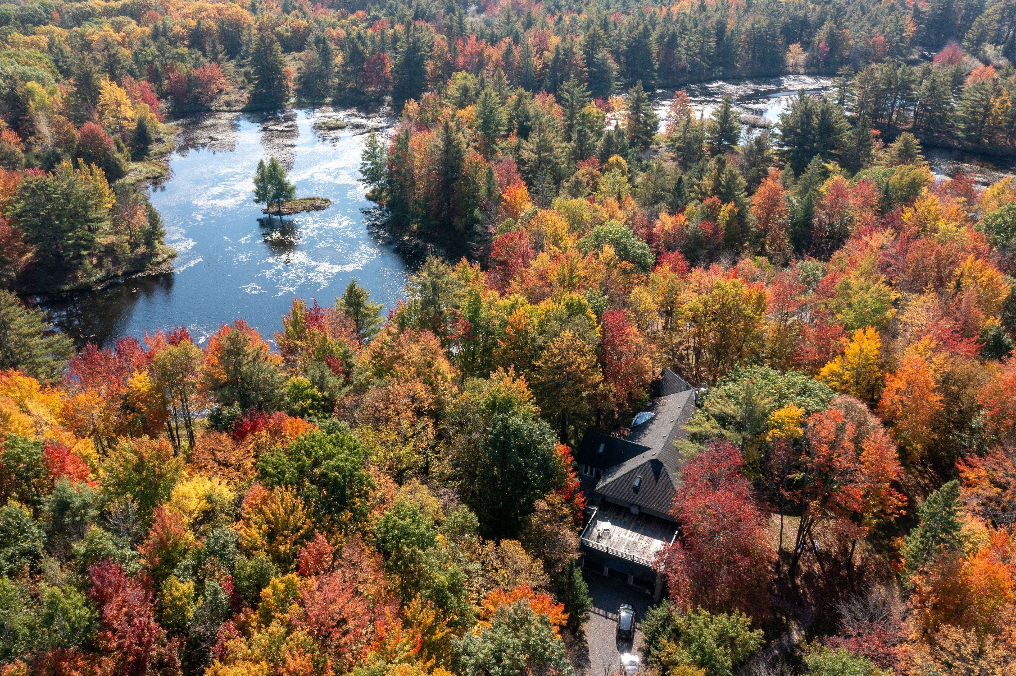 Carp - Huntley Ward, ON K2W 1A8,297 John Aselford Driveway DR