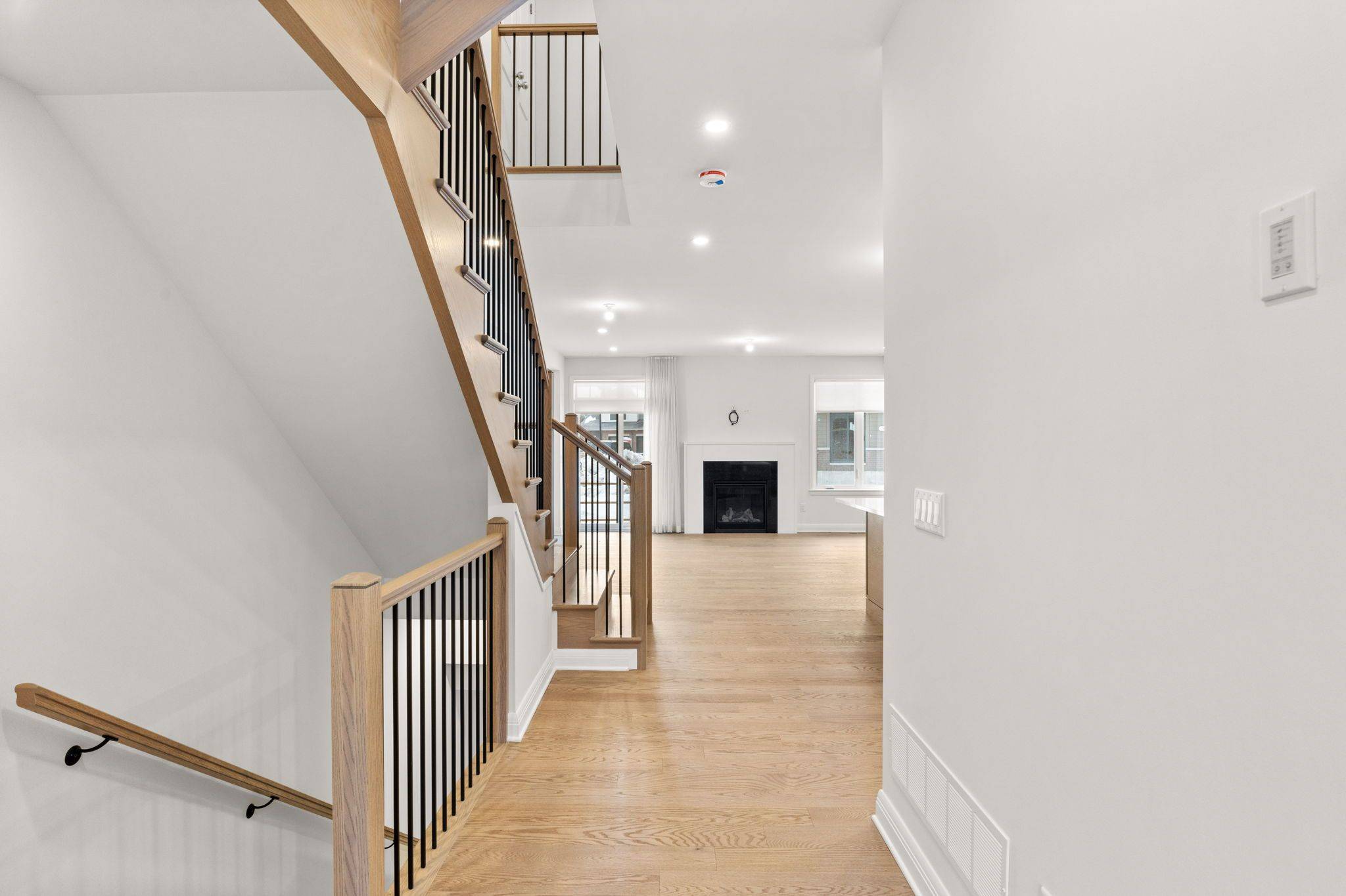 Kanata, ON K2W 0N5,1322 WHITLOW GRASS WAY