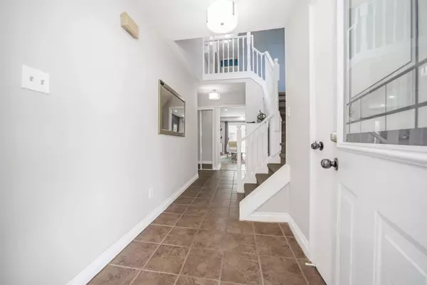 Brampton, ON L6T 4C8,20 Enmount DR
