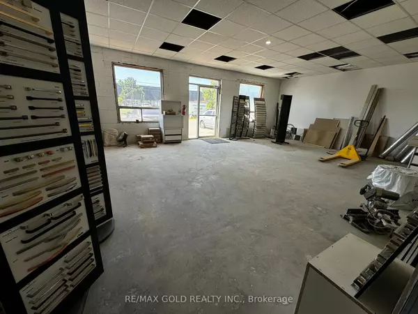 Mississauga, ON L4T 3V4,7517 Bren RD ##10