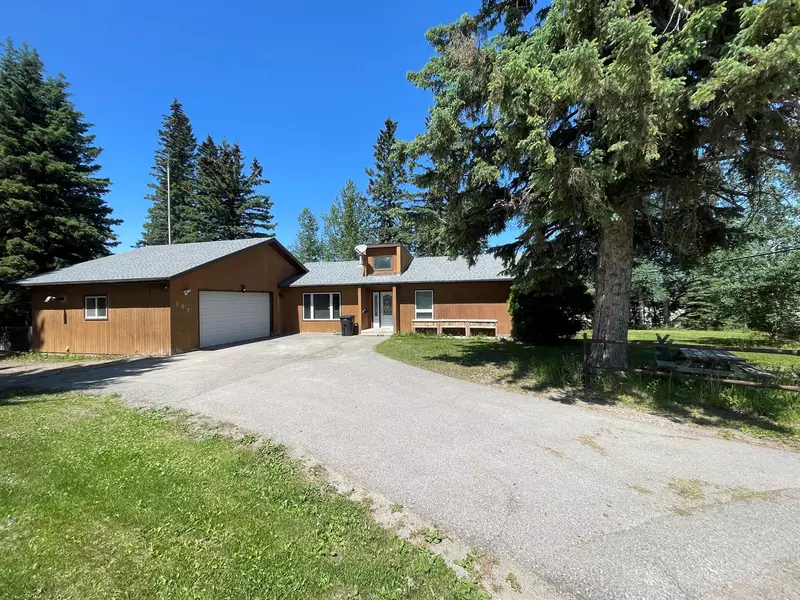 107 FOREST HEIGHTS DR, Hinton, AB T7V1N3