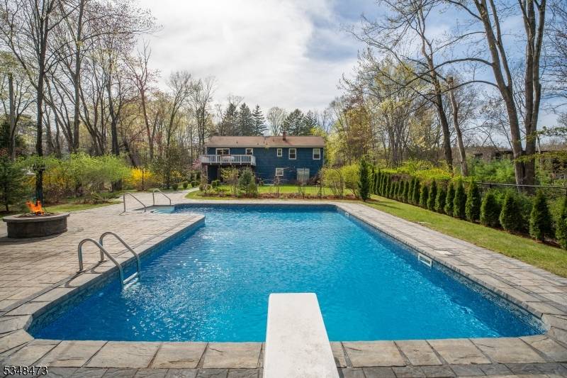 Ringwood Boro, NJ 07456,320 Stonetown Rd