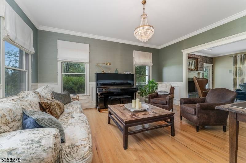 Alexandria Twp., NJ 08848,4 Foxwood Ln