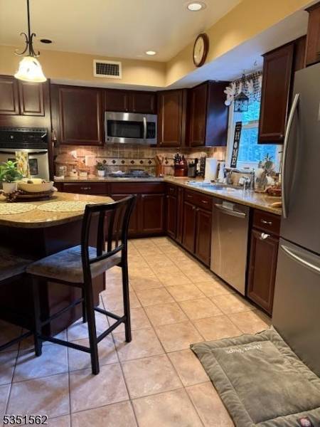 Wanaque Boro, NJ 07465,101 Molinari Dr