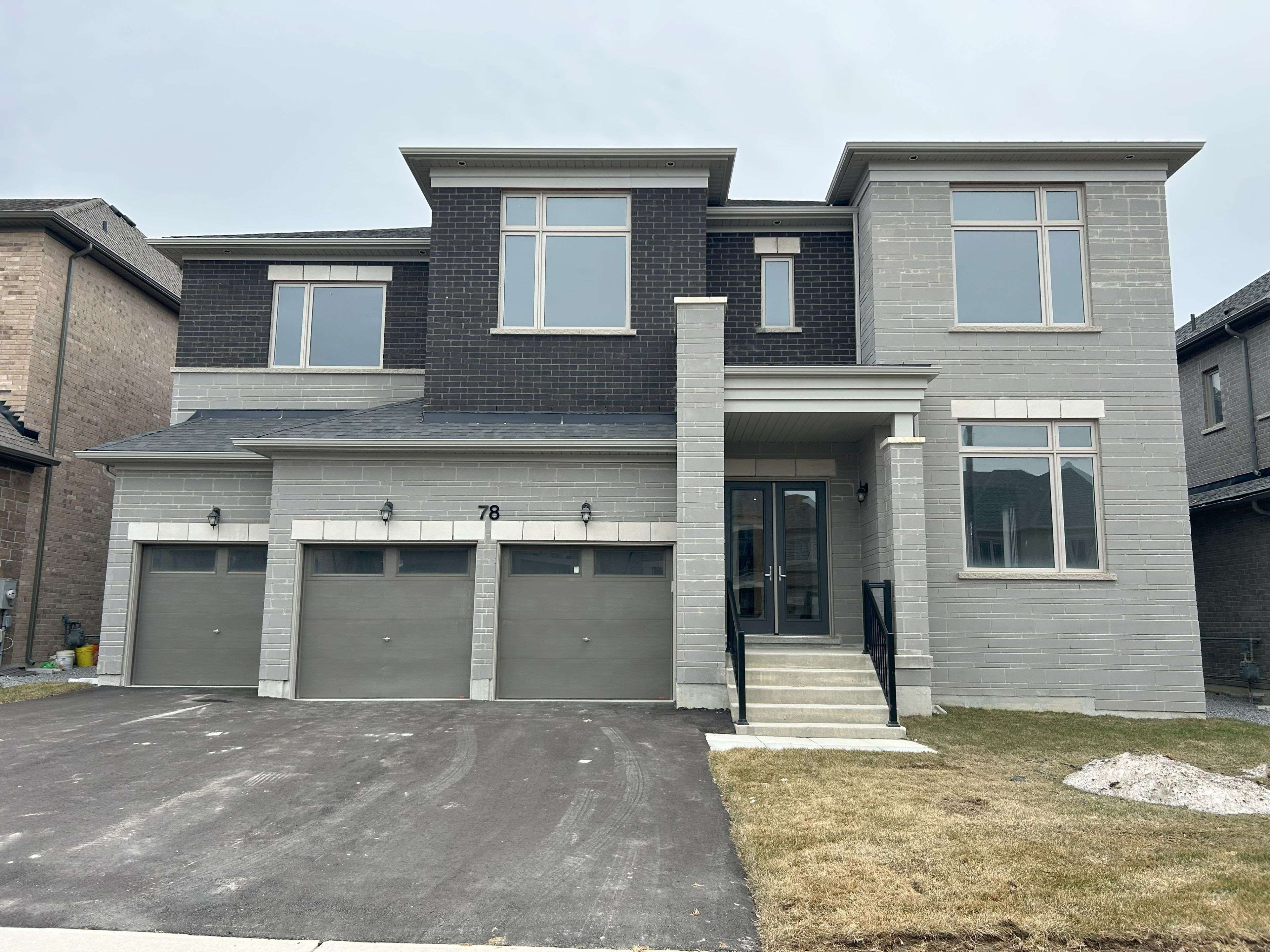 78 Silk Twist DR, East Gwillimbury, ON L9N 0W4