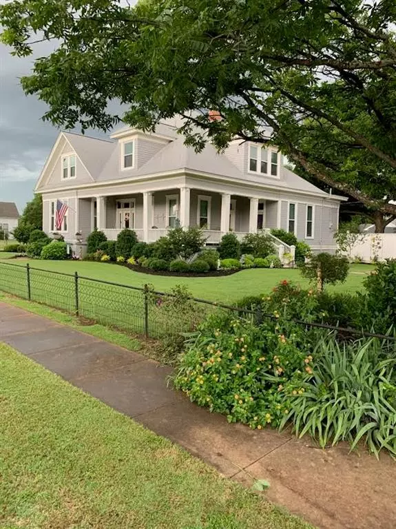 Whitney, TX 76692,201 Hayes Street