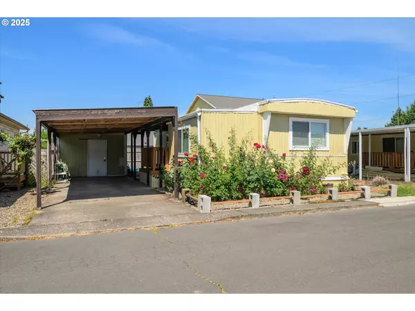 1120 W FAIRVIEW DR #7, Springfield, OR 97477