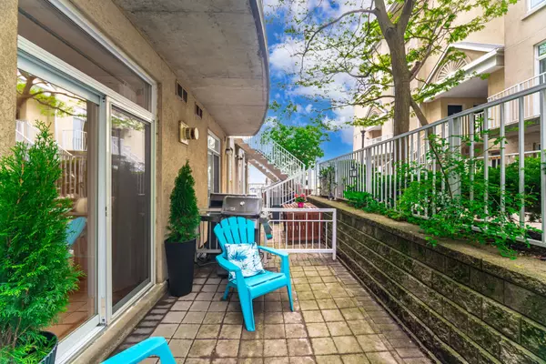 Toronto C01, ON M5V 3P4,28 Stadium RD #161