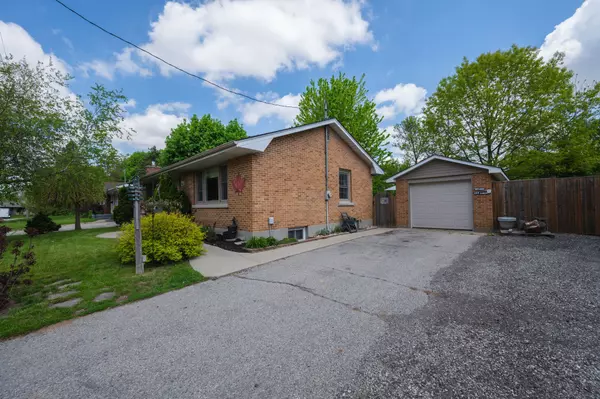 Tillsonburg, ON N4G 3L7,144 Lisgar AVE