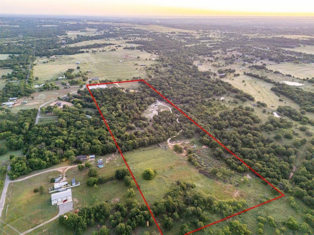 3095 Carter Road, Springtown, TX 76082