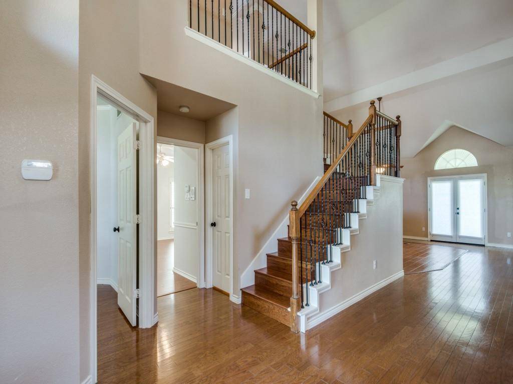 Plano, TX 75025,7321 Ridgemoor Lane