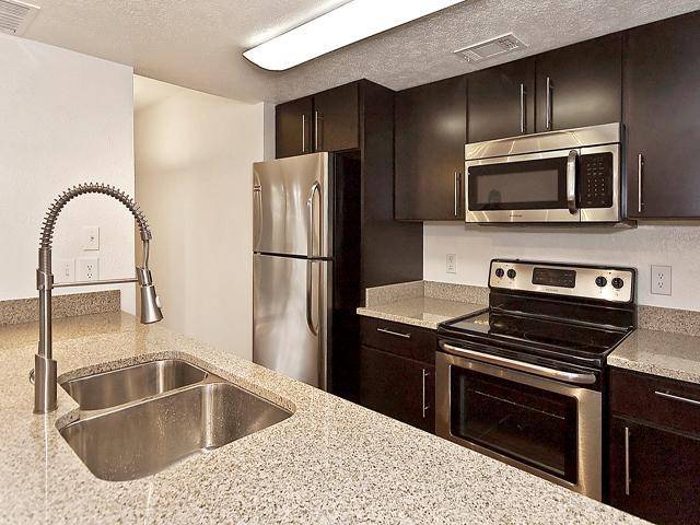 Dallas, TX 75206,5909 Birchbrook Drive #108
