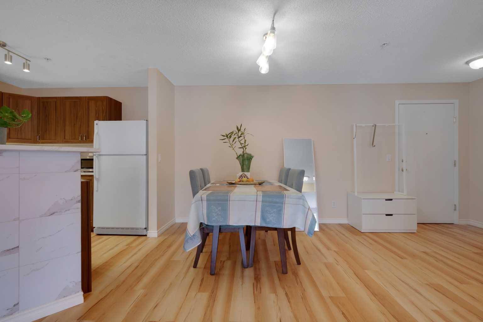 Calgary, AB T2Y 4J1,2000 Somervale CT Southwest #105