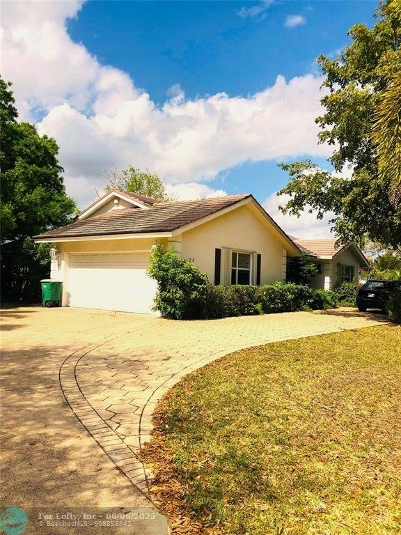 Tamarac, FL 33321,7125 NW 102nd Ave