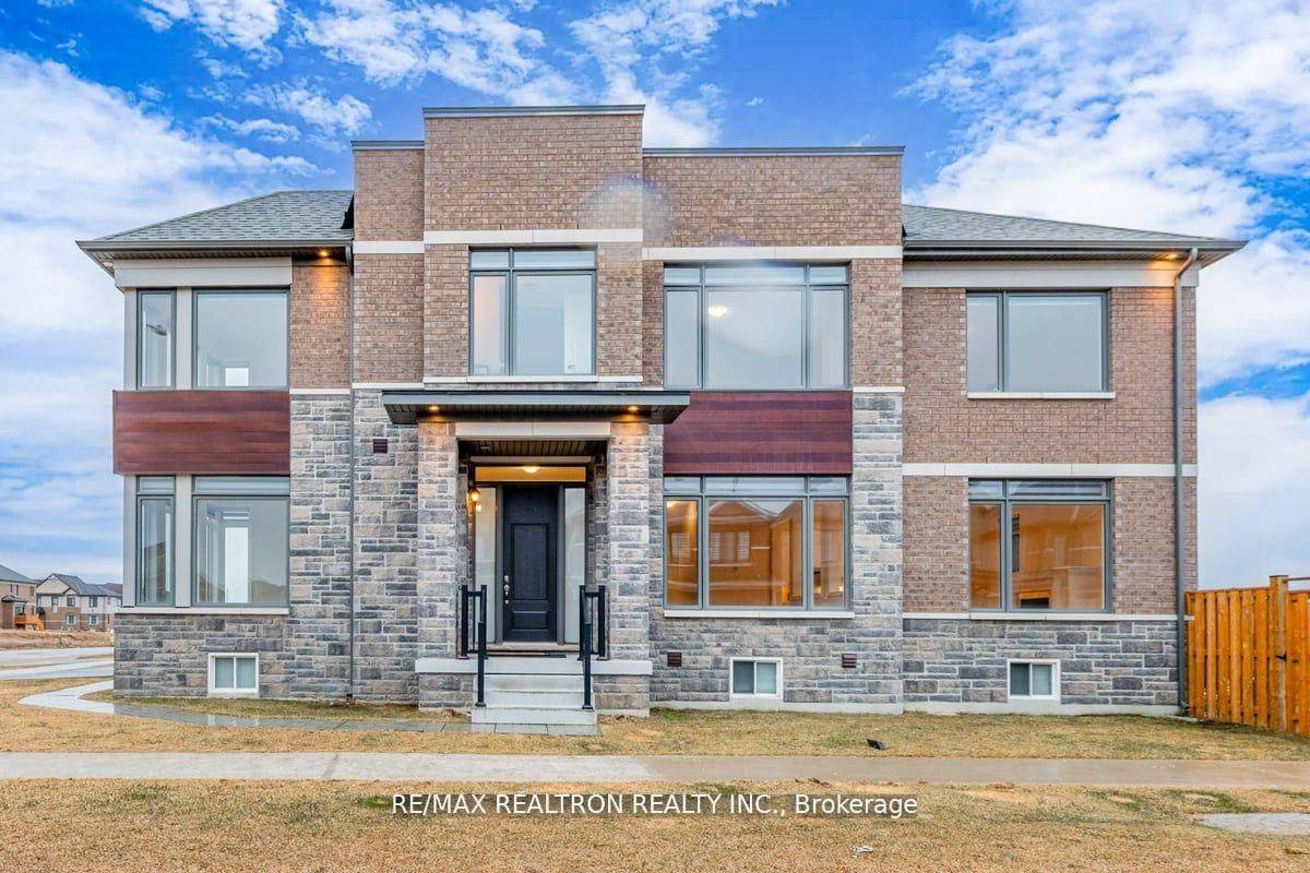 47 Alnwick ST, Barrie, ON L9J 0L3