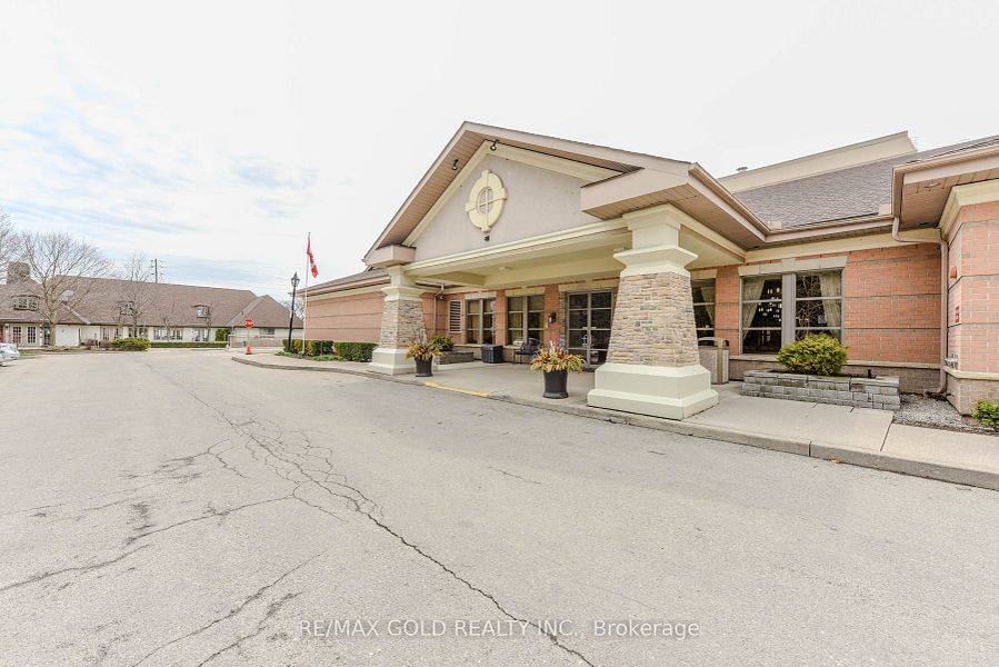 Burlington, ON L7L 6P6,100 Burloak DR #2411
