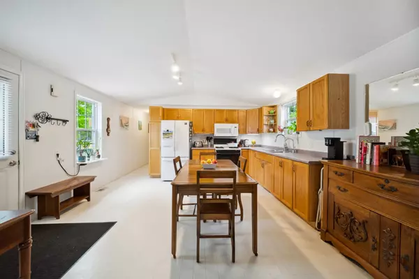 Severn, ON L3V 6H4,4117 Ash CRES