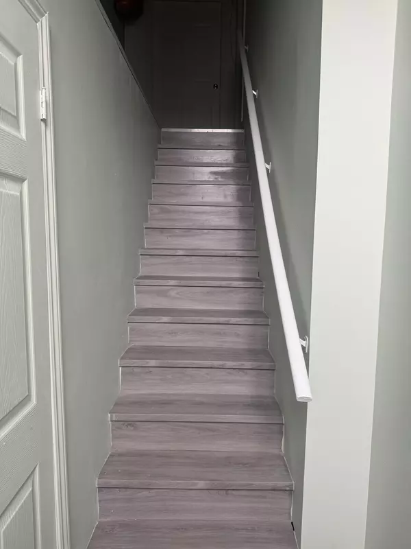 Mississauga, ON L4W 4N5,5359 Timberlea BLVD #29