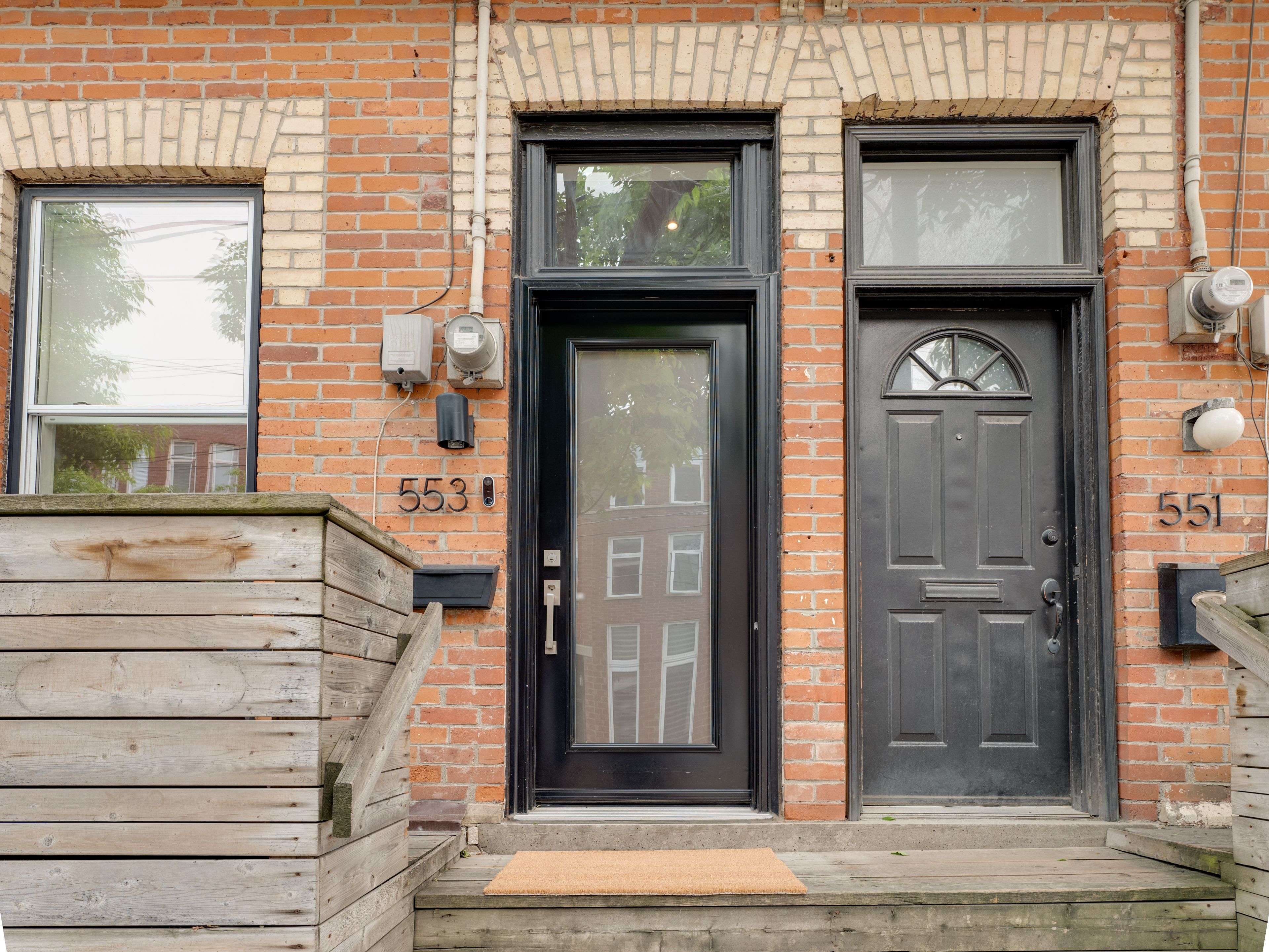 Toronto C08, ON M5A 1M5,553 King ST E