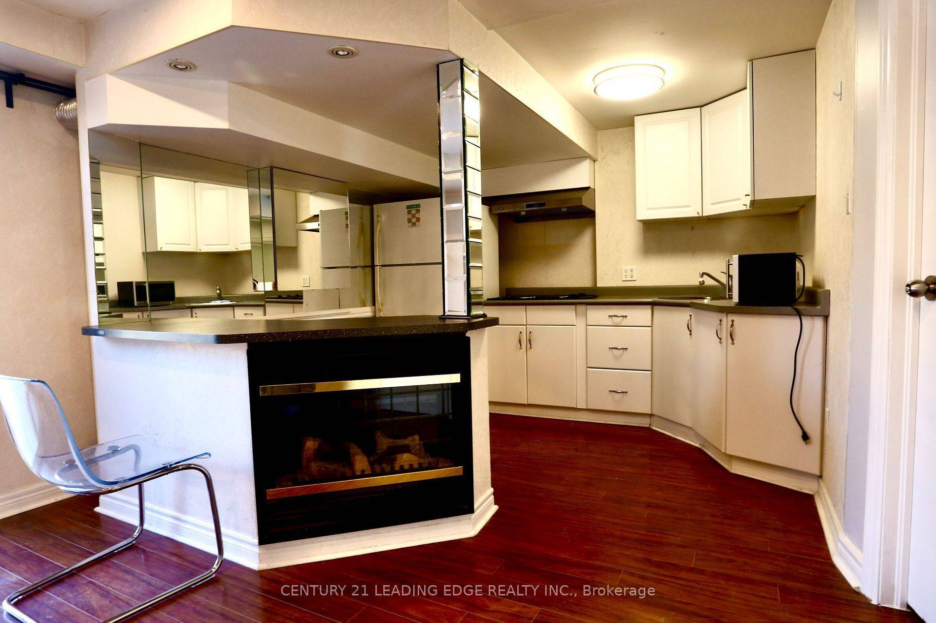 Markham, ON L3P 7X5,84 Sunway SQ #GROUND