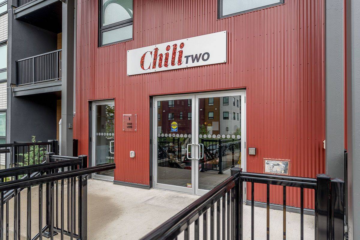 1 CHEF LN #207, Barrie, ON L9J 0T1