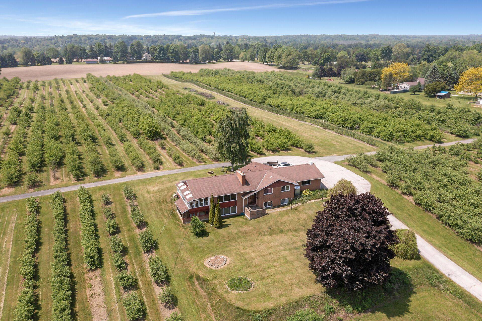 1453 Milburough Line, Hamilton, ON L0R 1H0