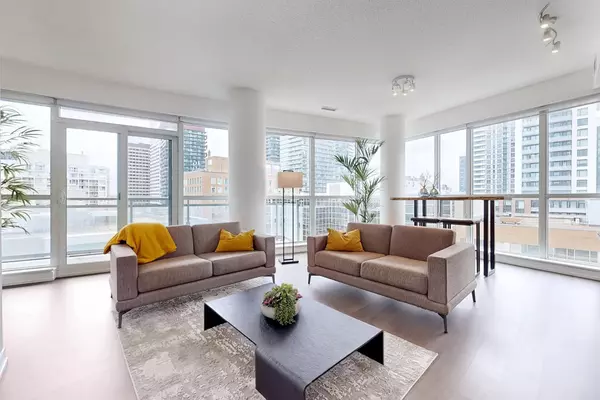 89 Dunfield AVE #902, Toronto C10, ON M4S 0A4
