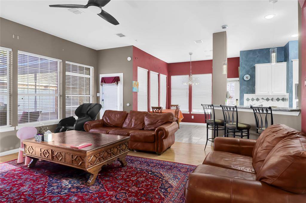 Southlake, TX 76092,207 Meadowlark Lane