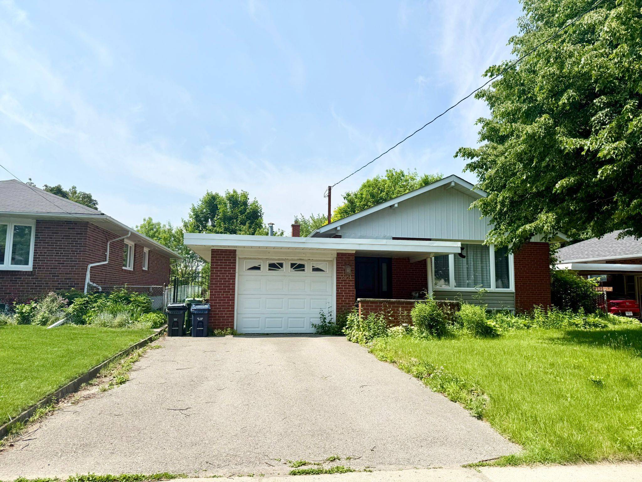 99 WYNDCLIFF CRES, Toronto C13, ON M4A 2J9