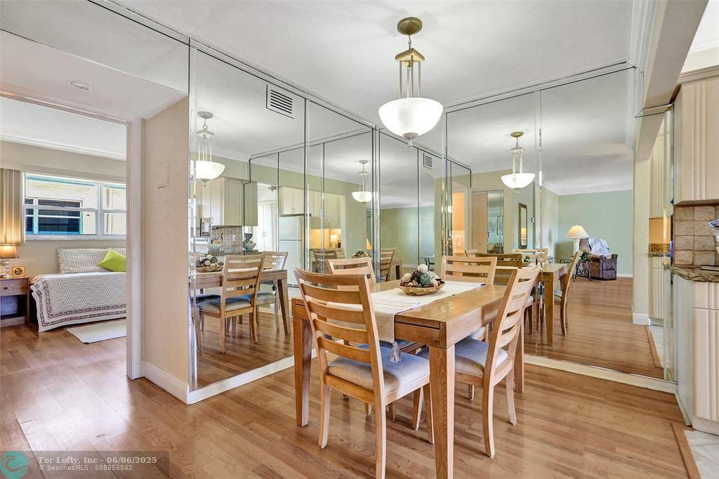 Hollywood, FL 33019,1501 N 12th Court  #9b