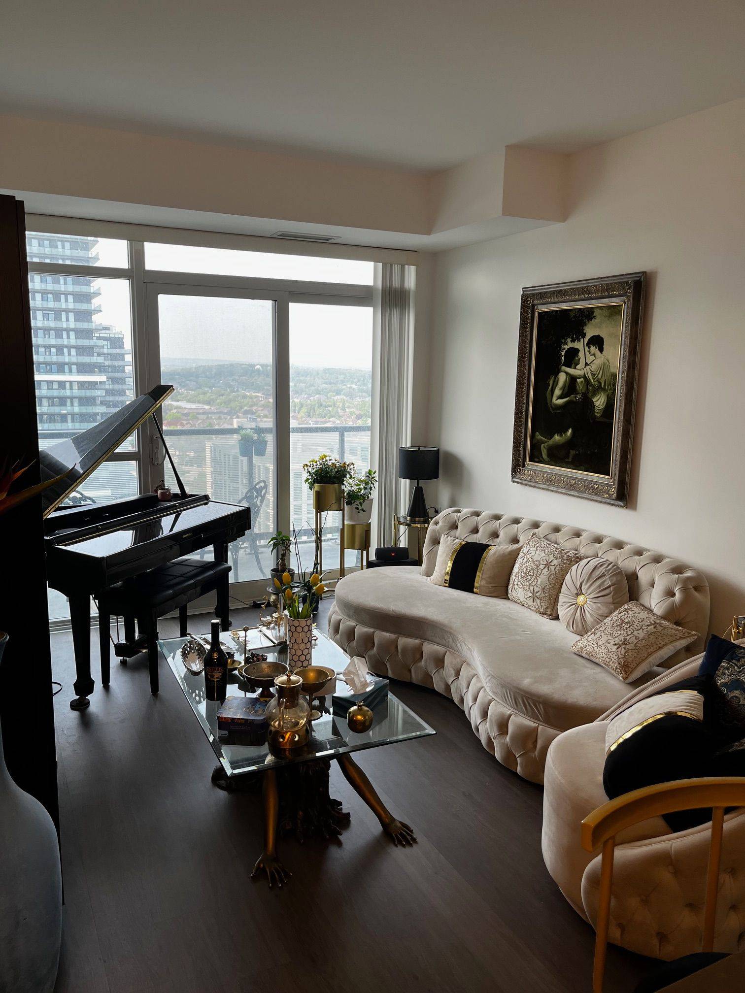 55 Oneida CRES #1909, Richmond Hill, ON L4B 0E8