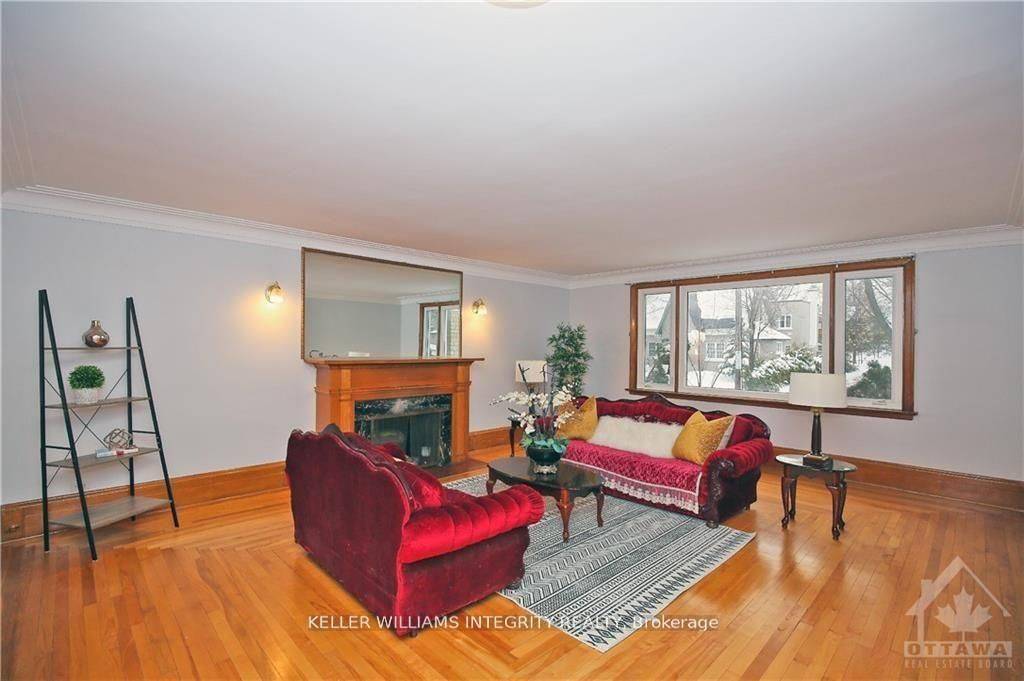 Lower Town - Sandy Hill, ON K1N 8C7,39 GOULBURN AVE