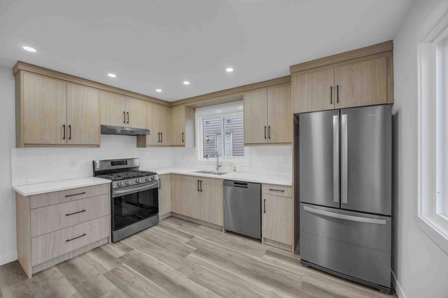 Calgary, AB T3J2B3,231 Falshire WAY Northeast