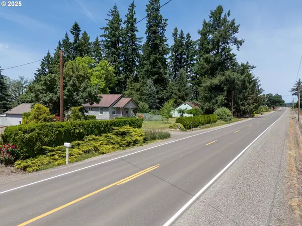 Woodburn, OR 97071,16163 FRENCH PRAIRIE RD