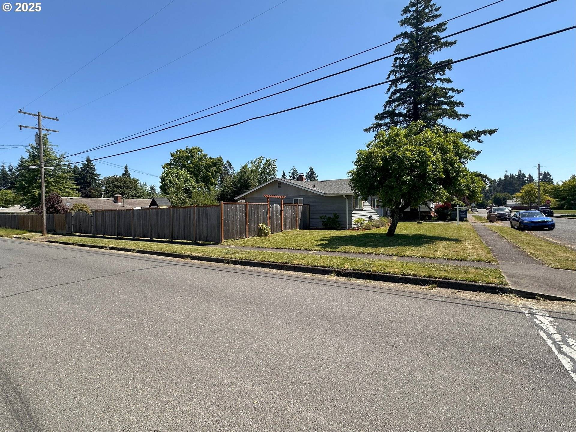 Sweet Home, OR 97386,500 IRONWOOD ST
