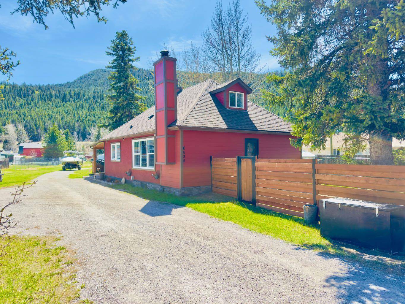 6034 16 Avenue, Coleman, AB T0K0M0