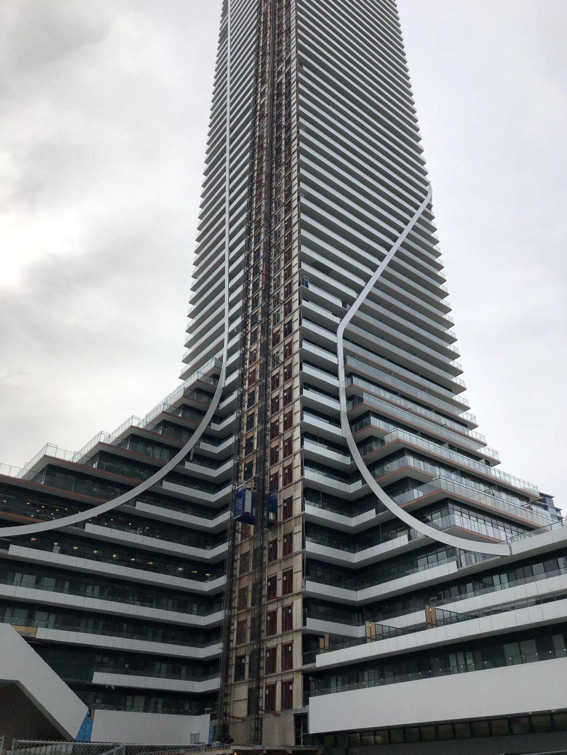 Toronto W06, ON M8V 0J1,30 Shore Breeze DR #4610