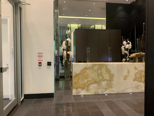 Toronto C02, ON M5R 0B5,32 Davenport RD #901