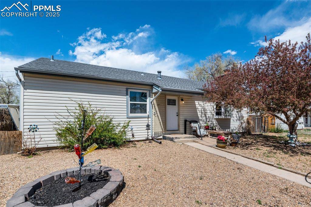 Fountain, CO 80817,514 Crest ST