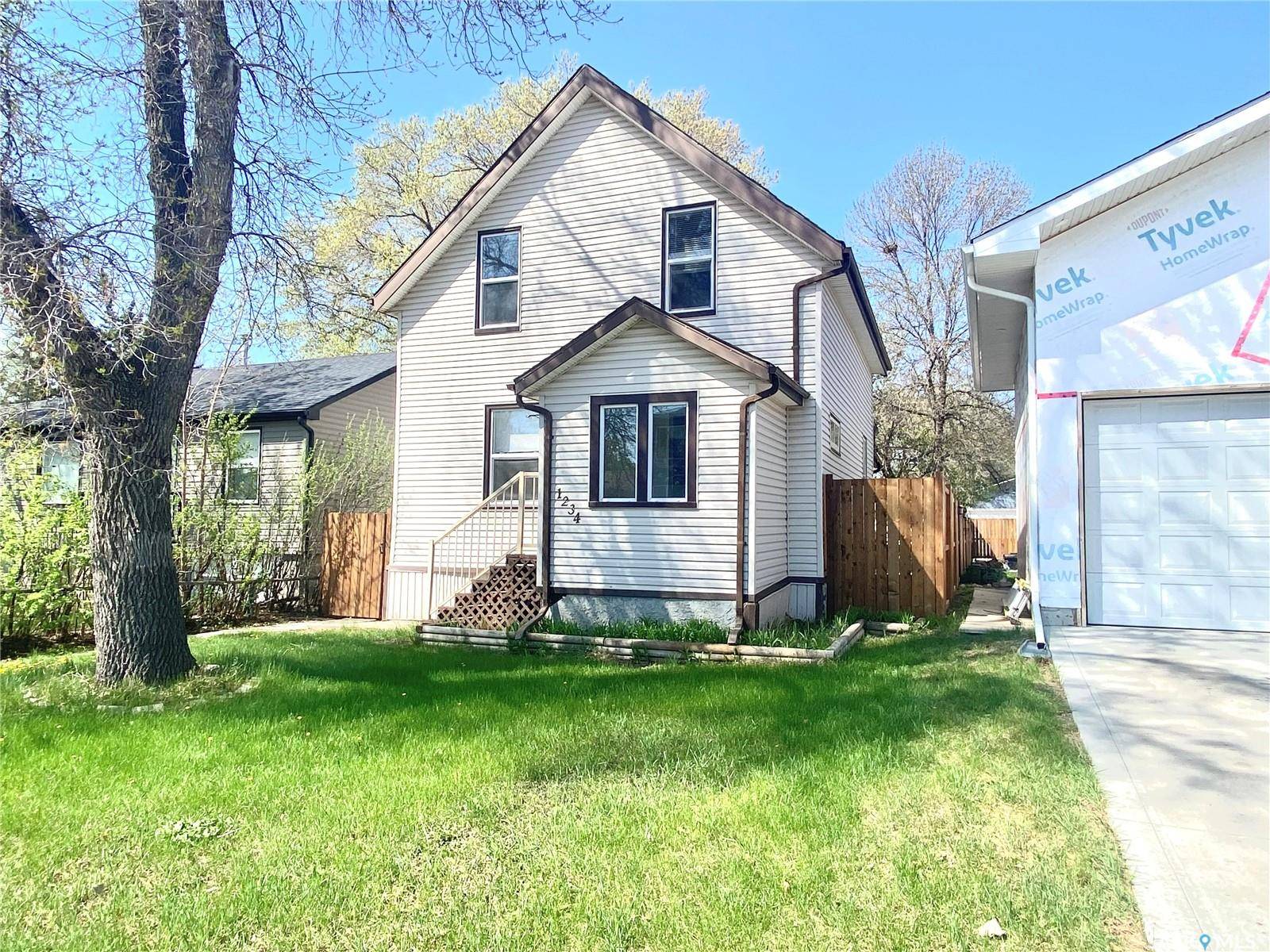 1234 Royal STREET, Regina, SK S4T 4Z8