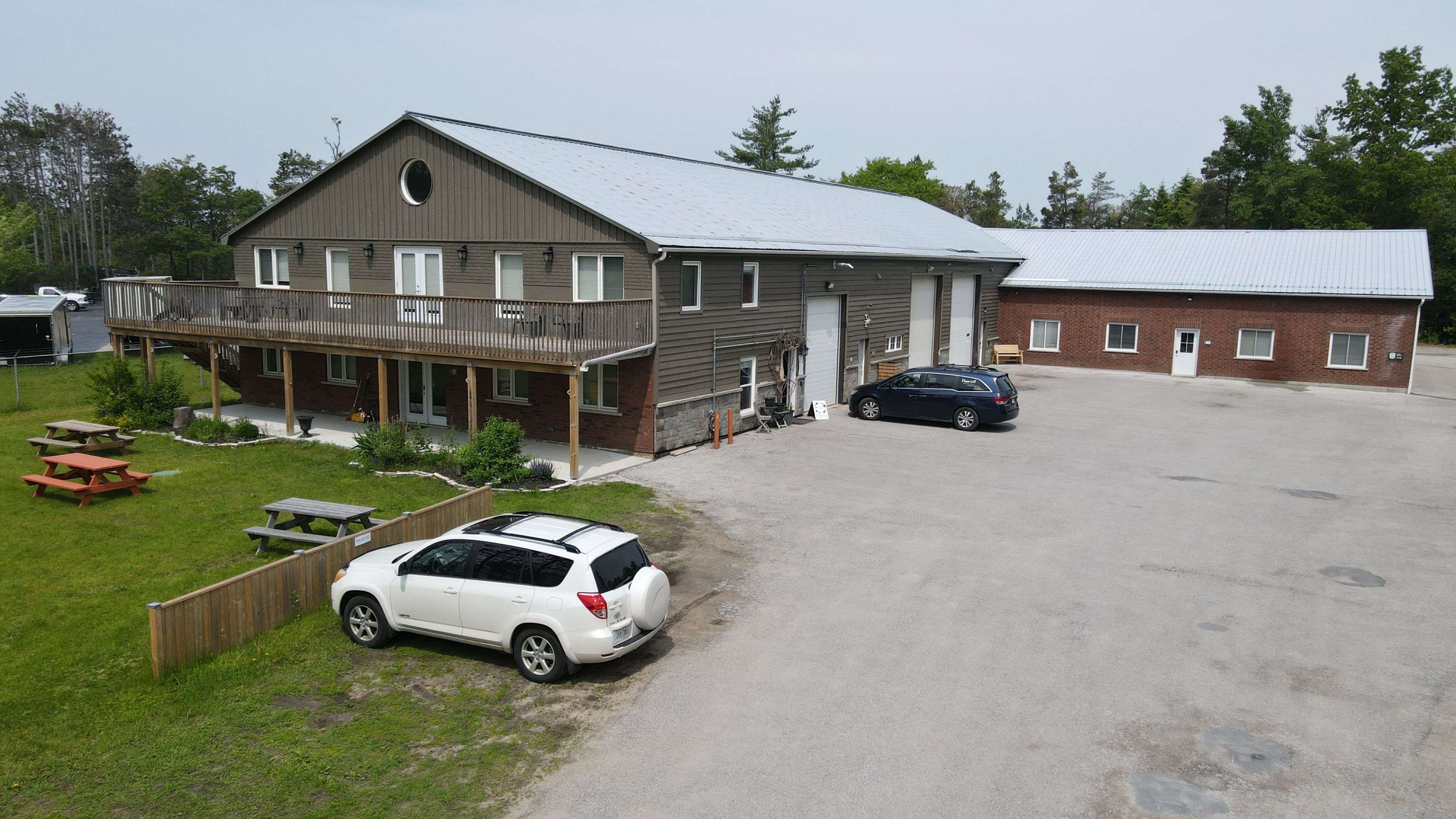 Springwater, ON L9X 1J4,1148 Snow Valley RD #5