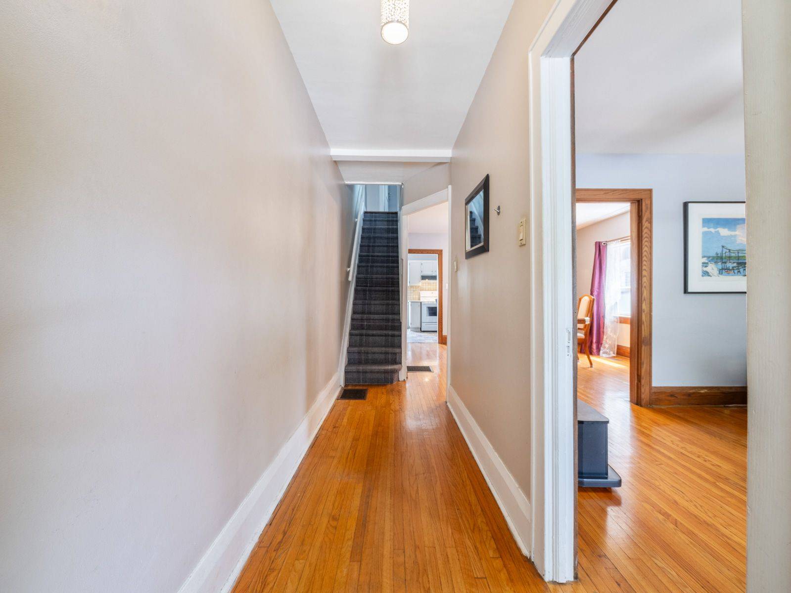 Toronto W02, ON M6S 3H4,673 Durie ST