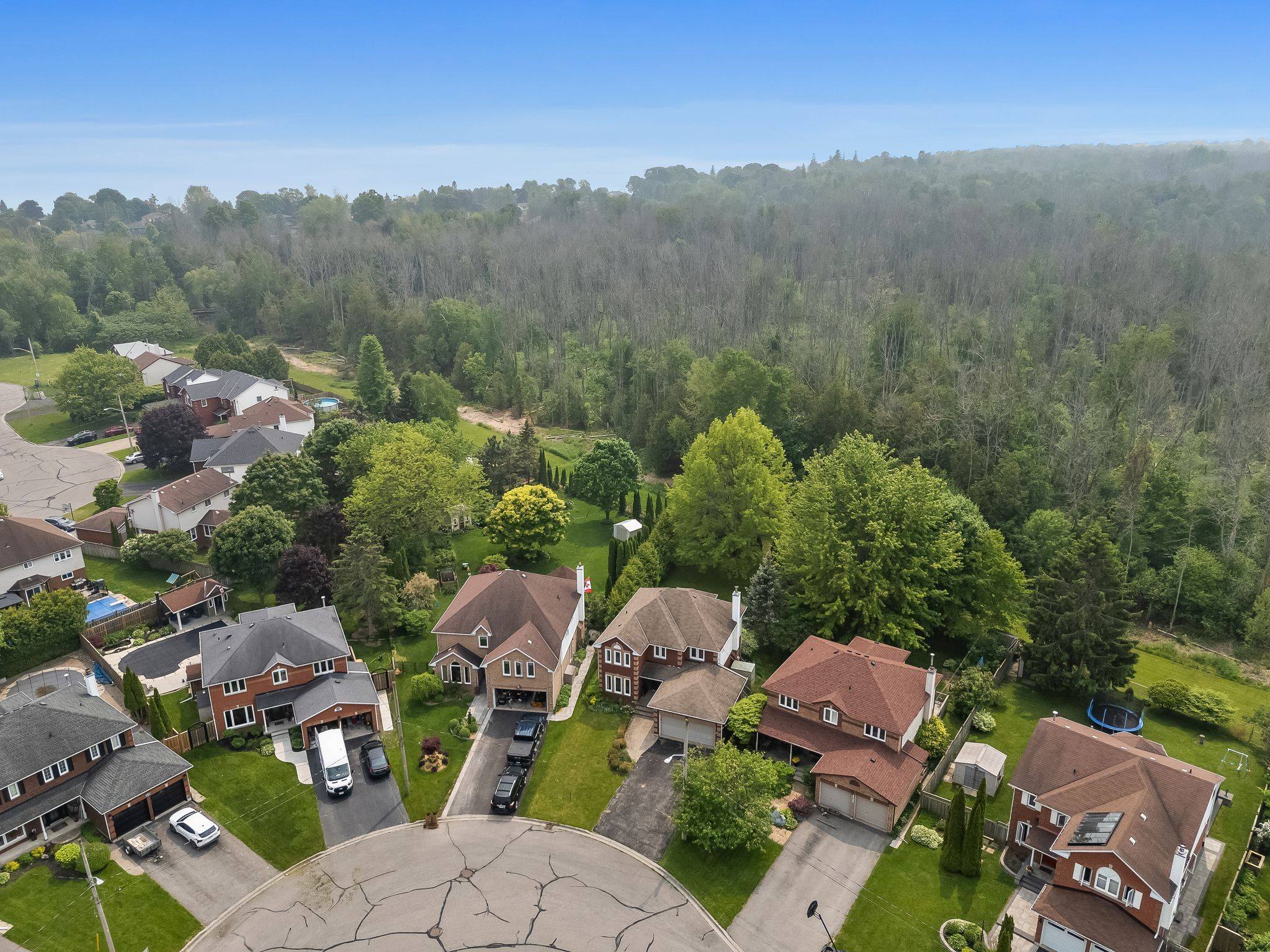 Cobourg, ON K9A 5K7,757 Beatty CRES