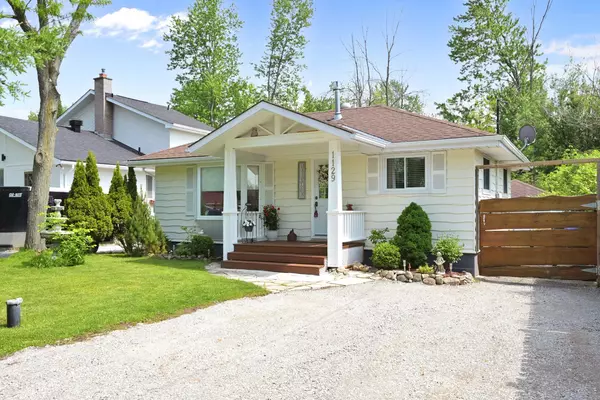 Innisfil, ON L0L 1R0,1129 Lindy LN
