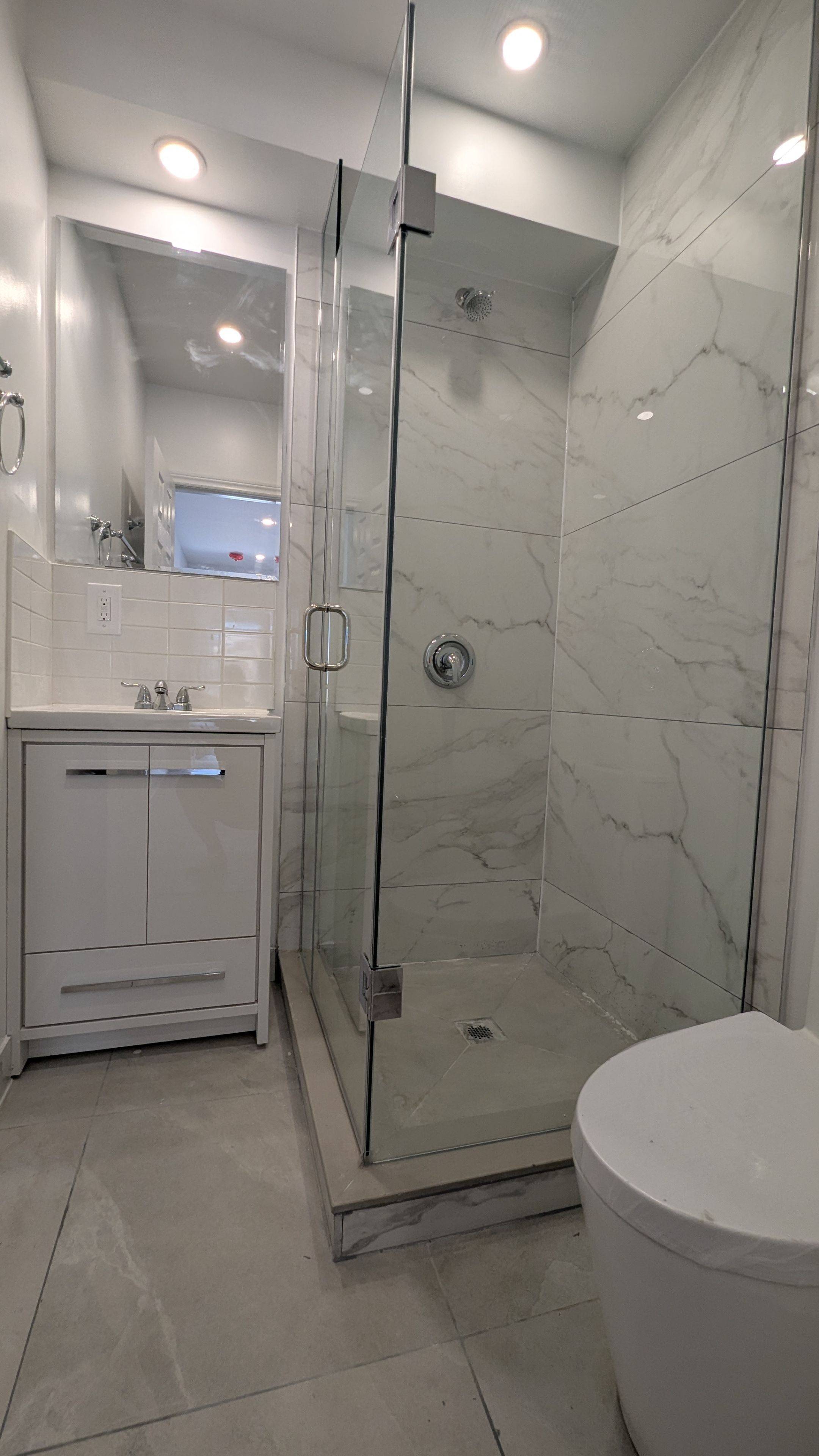 Toronto E03, ON M4C 4C9,1150 Woodbine AVE #Unit #2