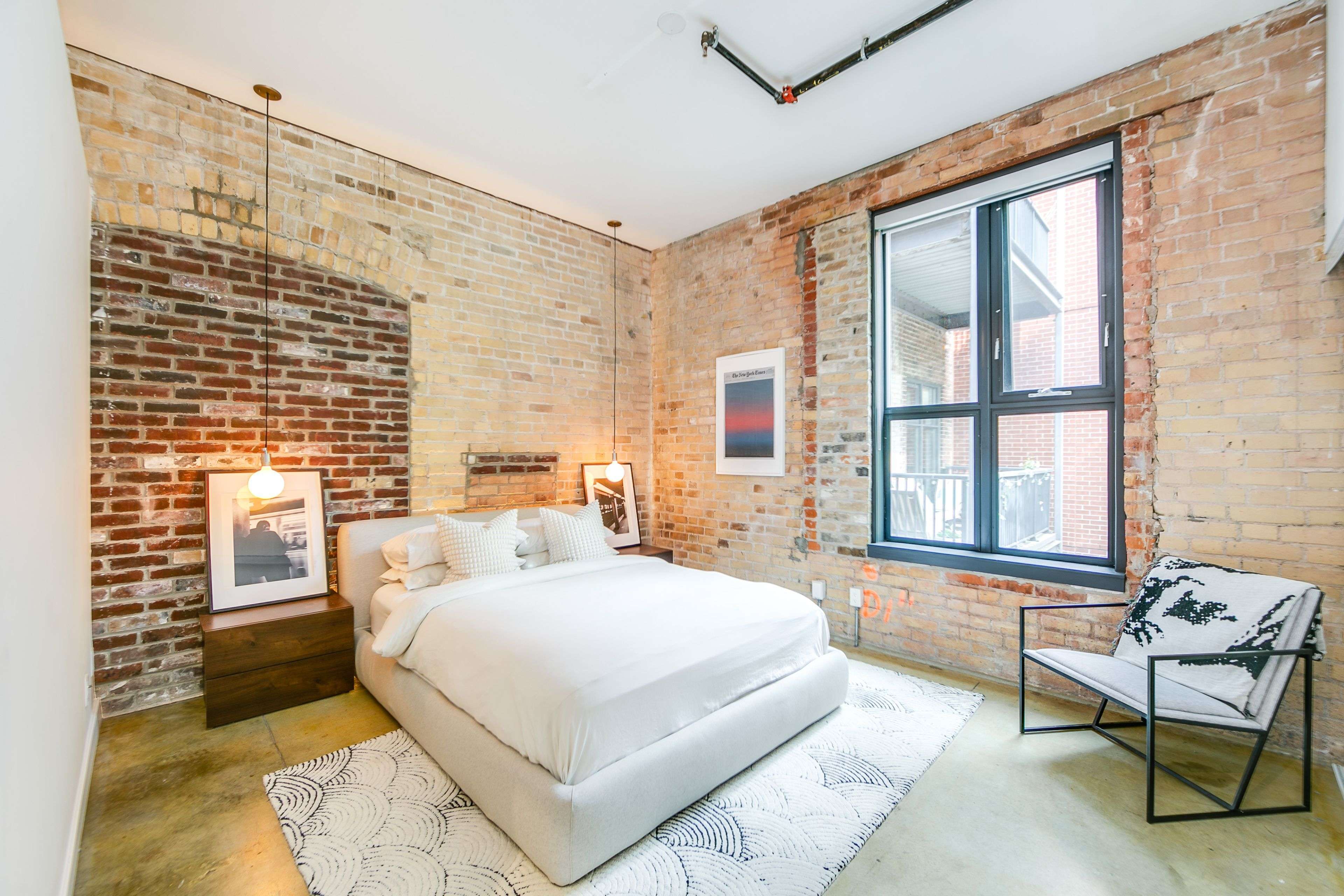 Toronto W01, ON M6R 3C1,363 Sorauren AVE #303