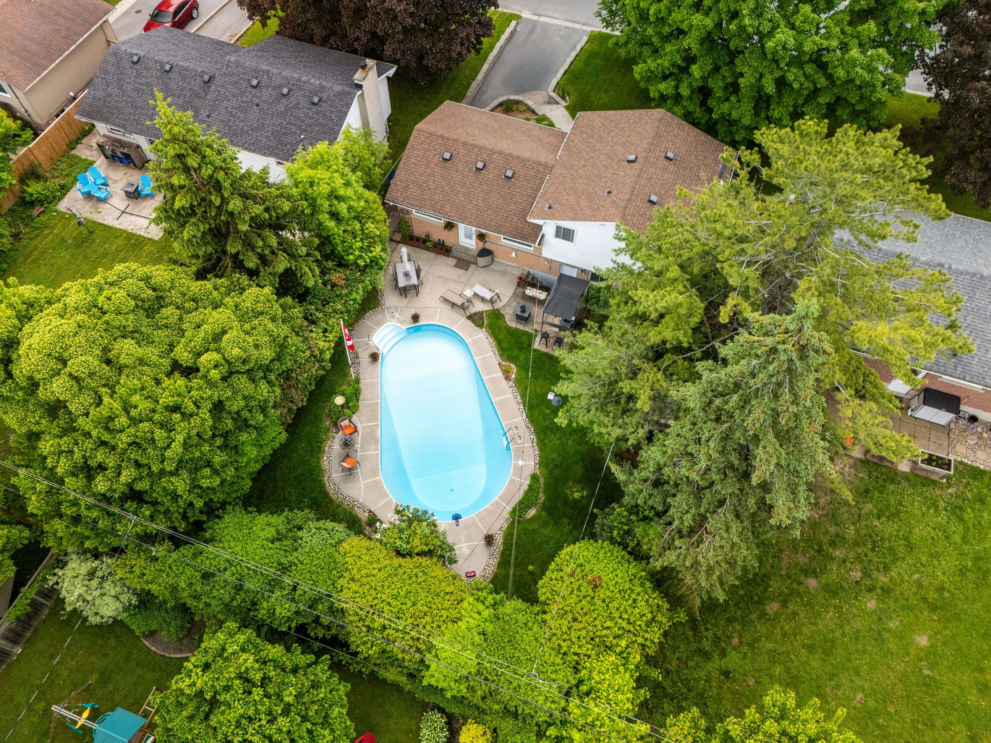 Kingston, ON K7M 5B1,670 Sussex BLVD