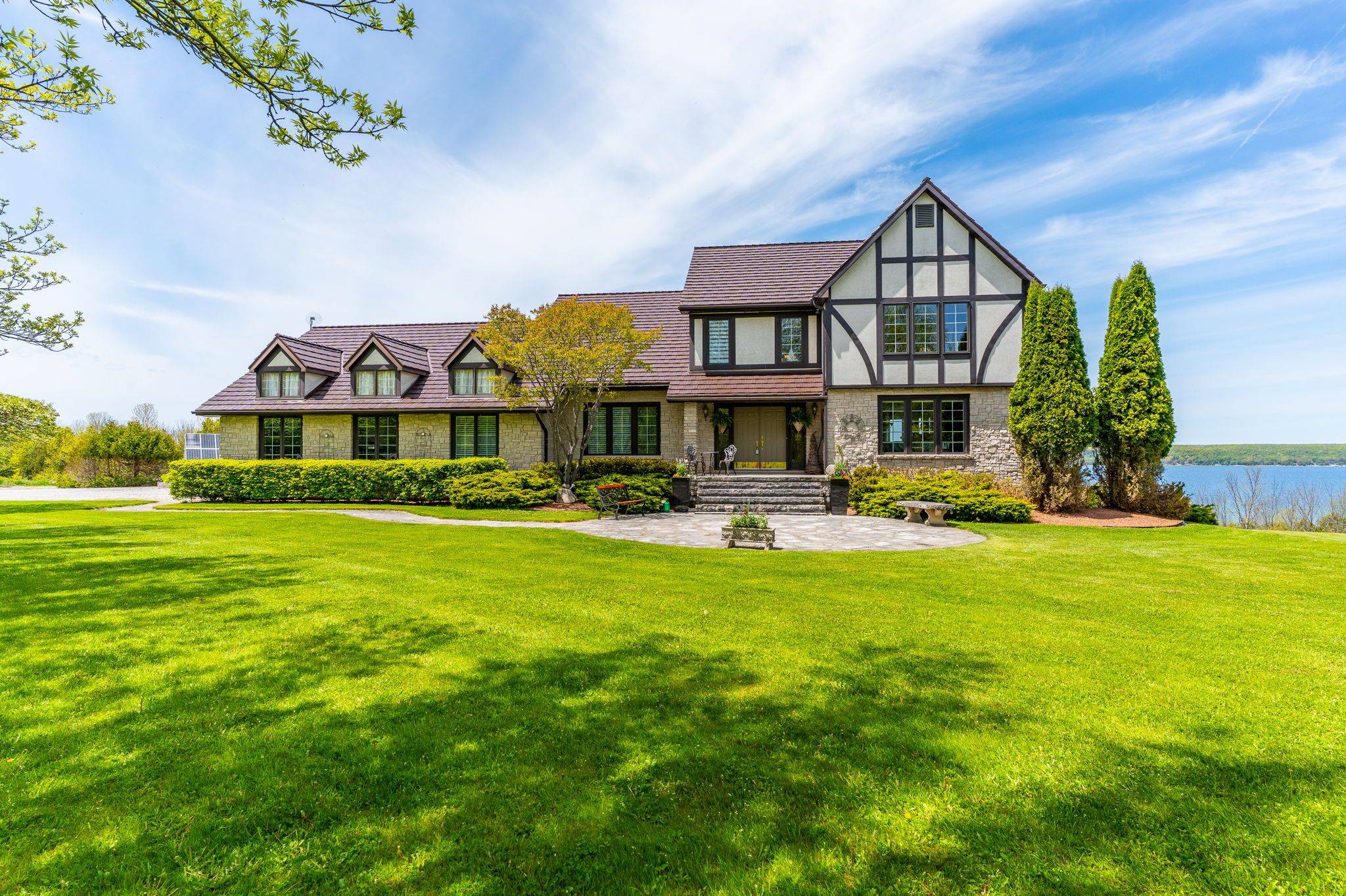 502121 Grey 1 RD, Georgian Bluffs, ON N0H 2T0