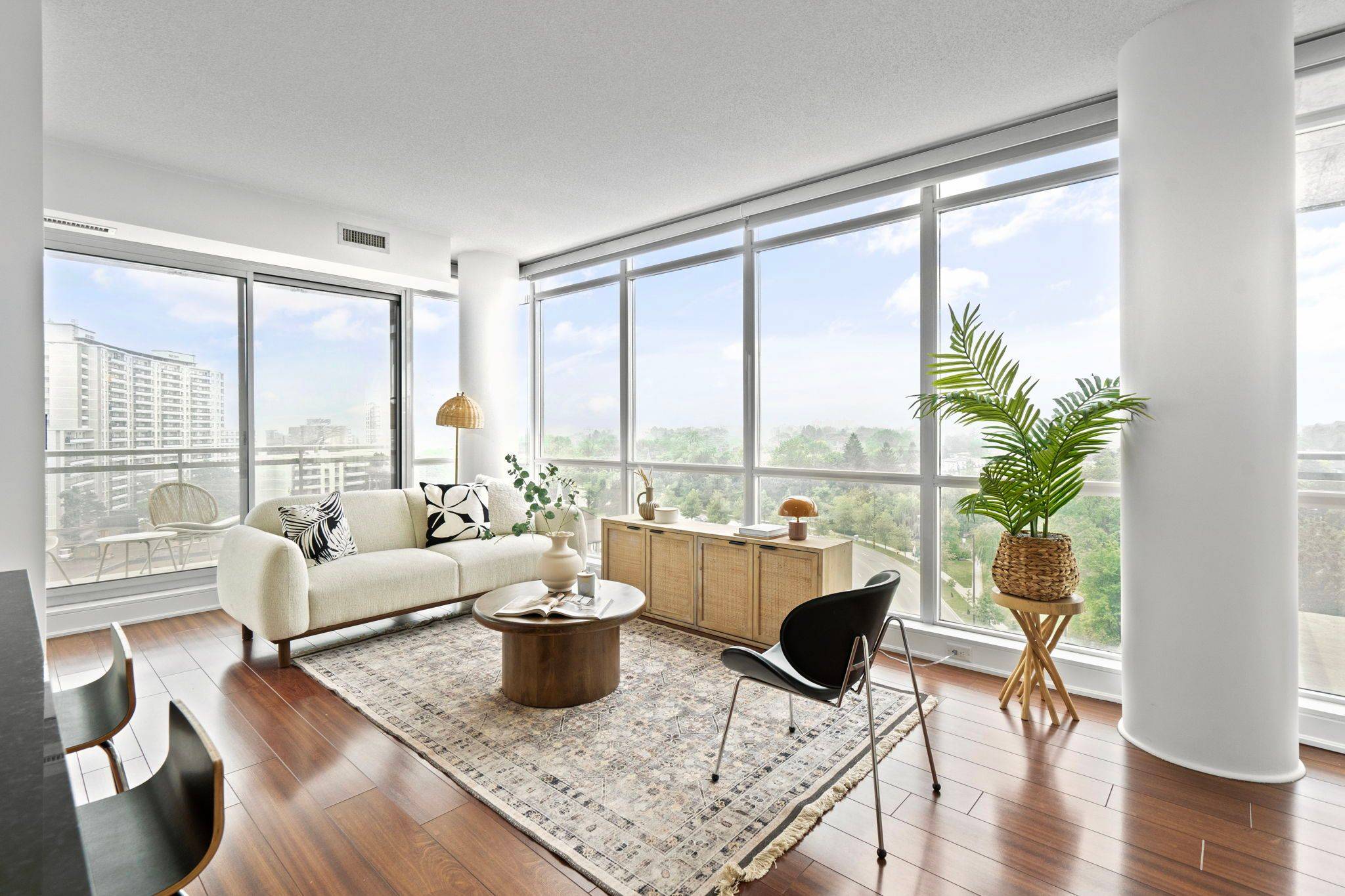 Toronto C07, ON M2N 0B9,30 Canterbury PL #908