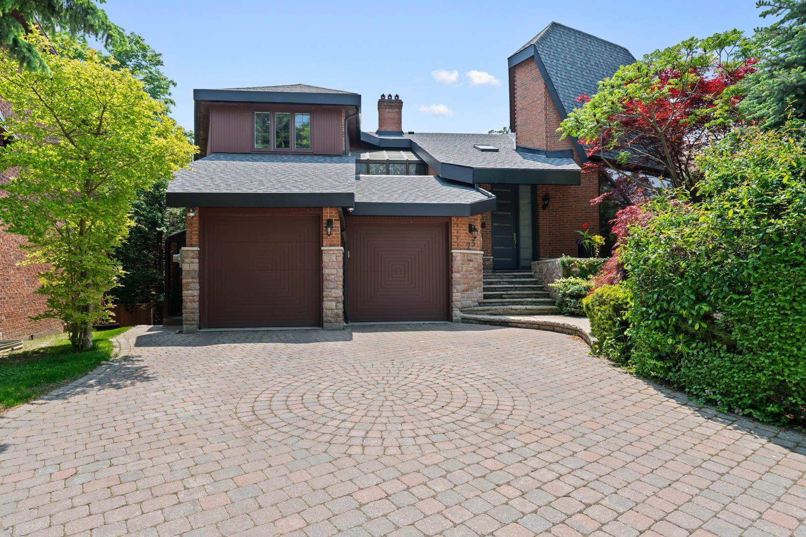 23 Brandy CT, Toronto C12, ON M3B 3C6